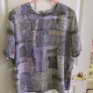 EUC Kathy Che Brand Womens Short Sleeve Dress Blouse Size L